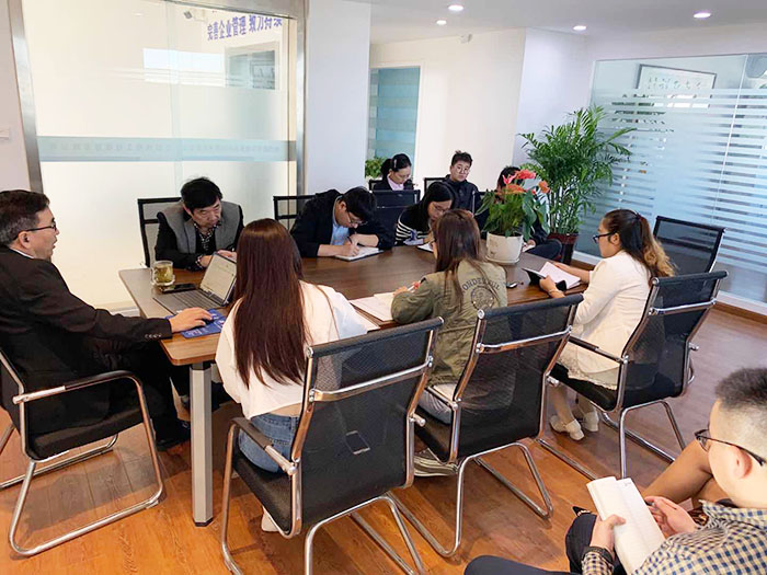 國慶小長假后全體員工會議